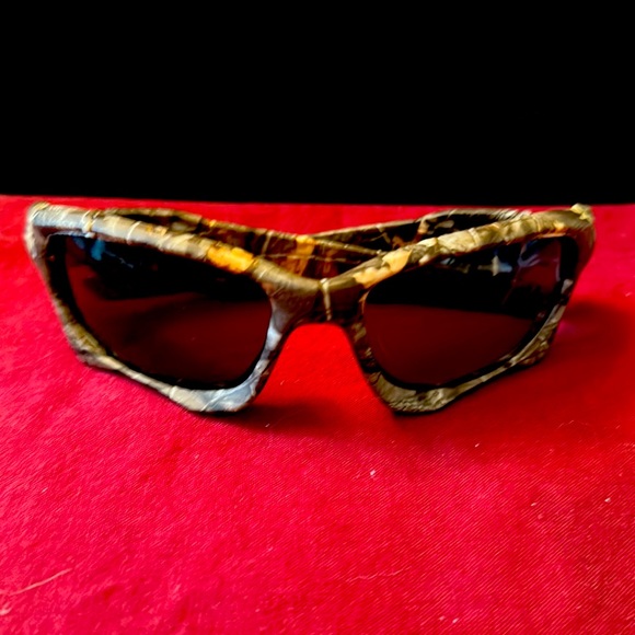 Men’s camouflage fashion sunglasses. Great style and fit. Brand new - Picture 3 of 4